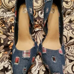 Shoes